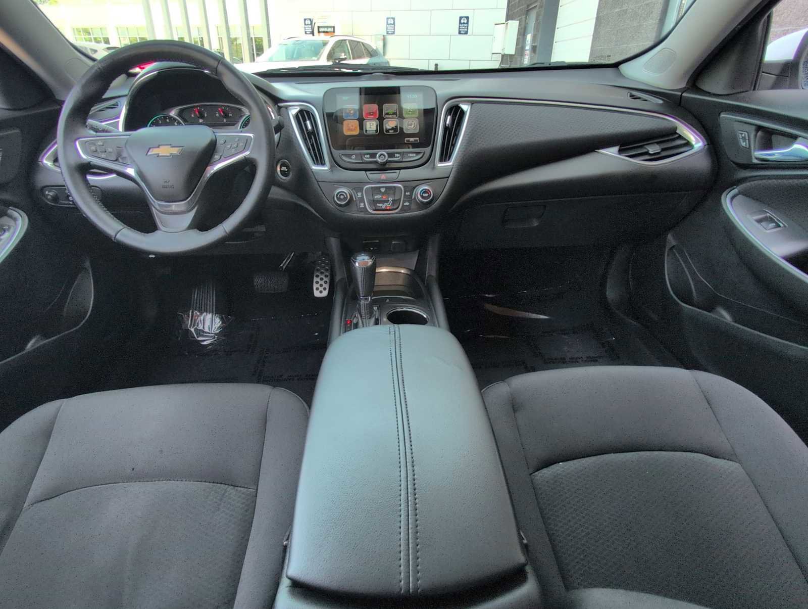 Used 2016 Chevrolet Malibu LT FWD image 15