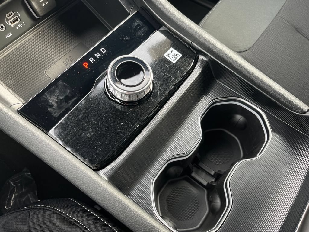 New 2025 Jeep Grand Cherokee Laredo X w/ Luxury Tech Group I AWD/4WD image 11