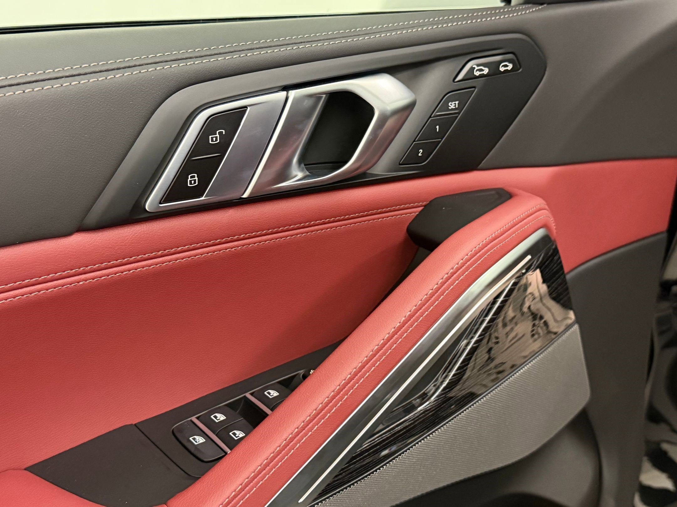 New 2026 BMW X6 xDrive40i w/ Premium Package image 25