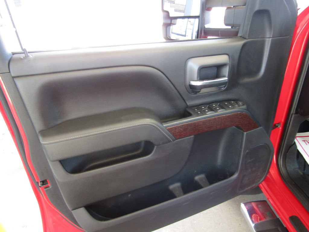 Used 2016 GMC Sierra 3500 SLE w/ SLE Preferred Package AWD/4WD image 20