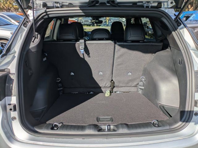 New 2026 Jeep Compass Latitude image 11