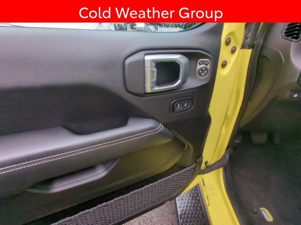 Used 2023 Jeep Wrangler Unlimited Sahara w/ Dual Top Group AWD/4WD image 8