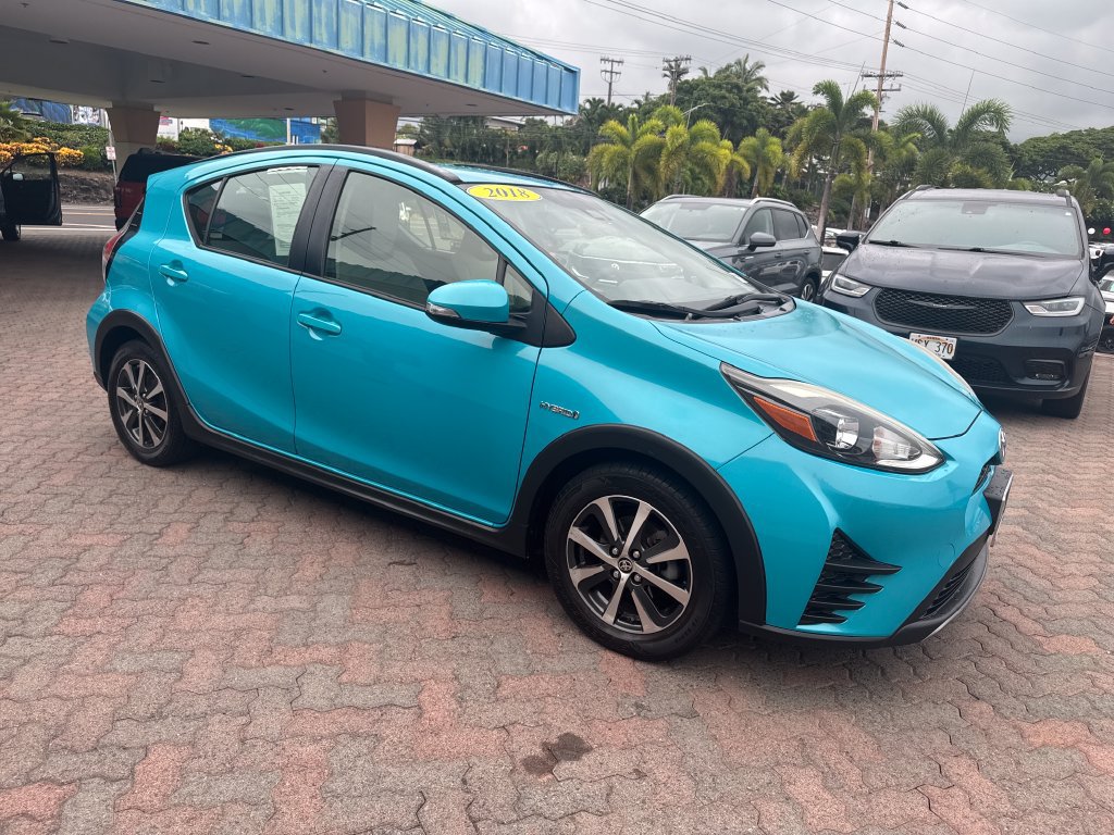 Used 2018 Toyota Prius C One FWD image 8