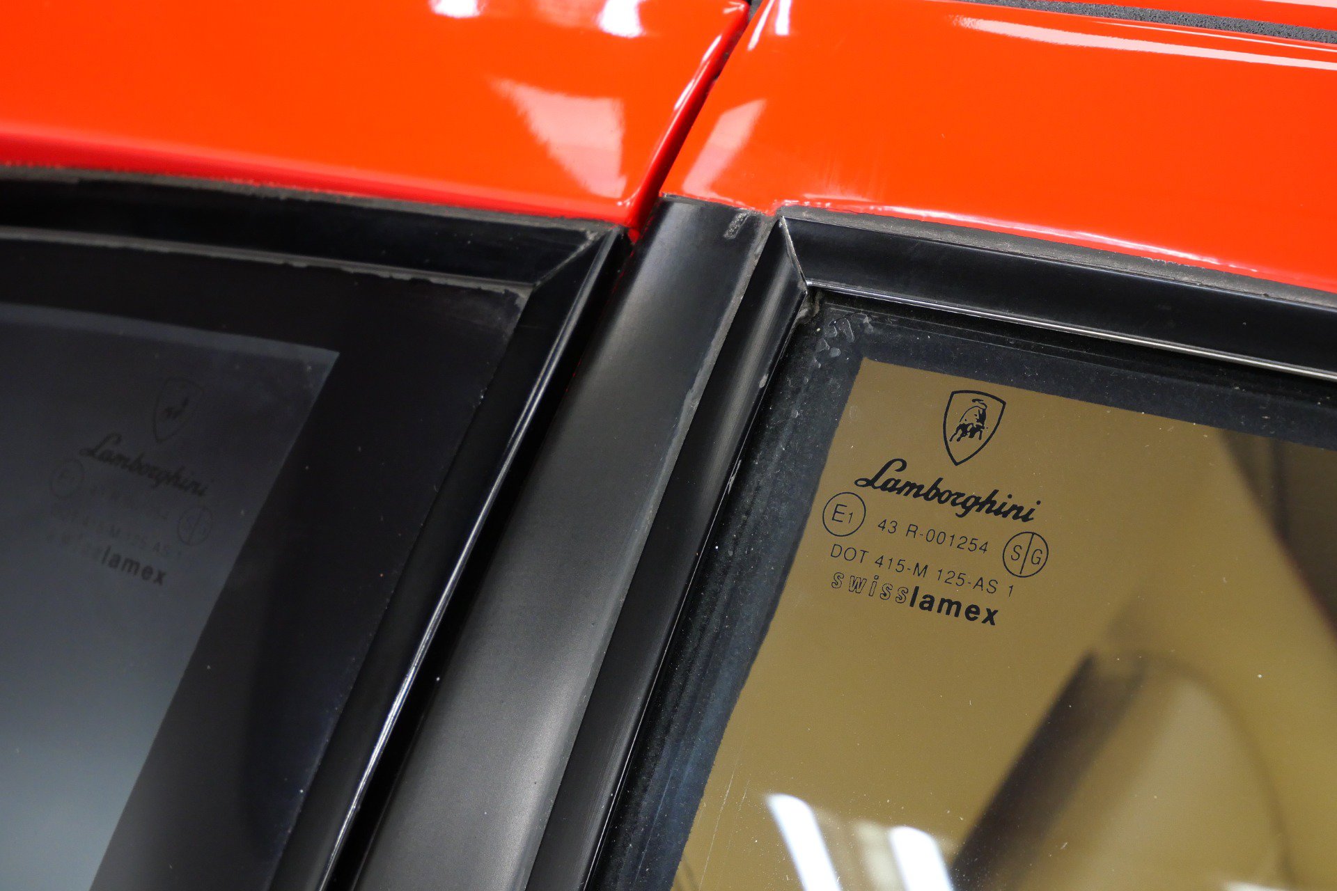 Used 1991 Lamborghini Diablo Coupe RWD image 63