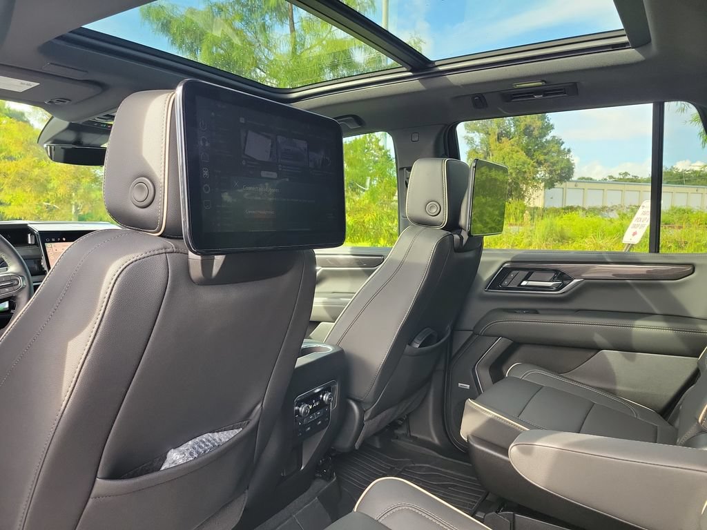 Used 2026 GMC Yukon Elevation w/ Elevation Premium Package RWD image 26