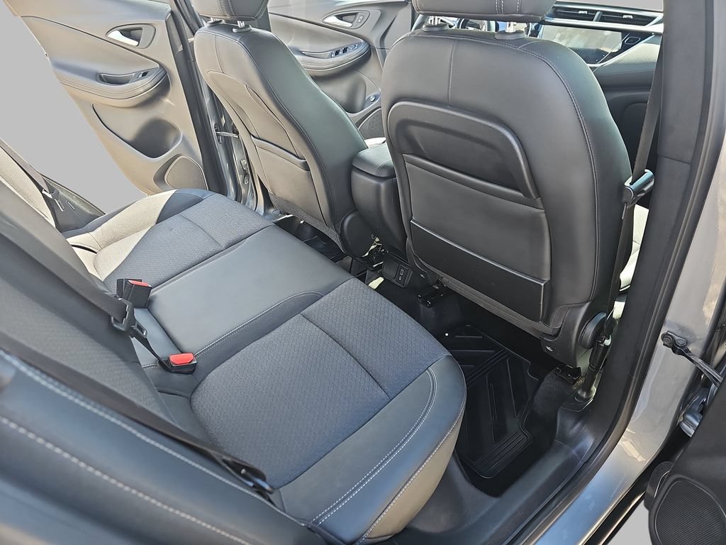 Certified 2023 Buick Encore GX Select AWD/4WD image 14