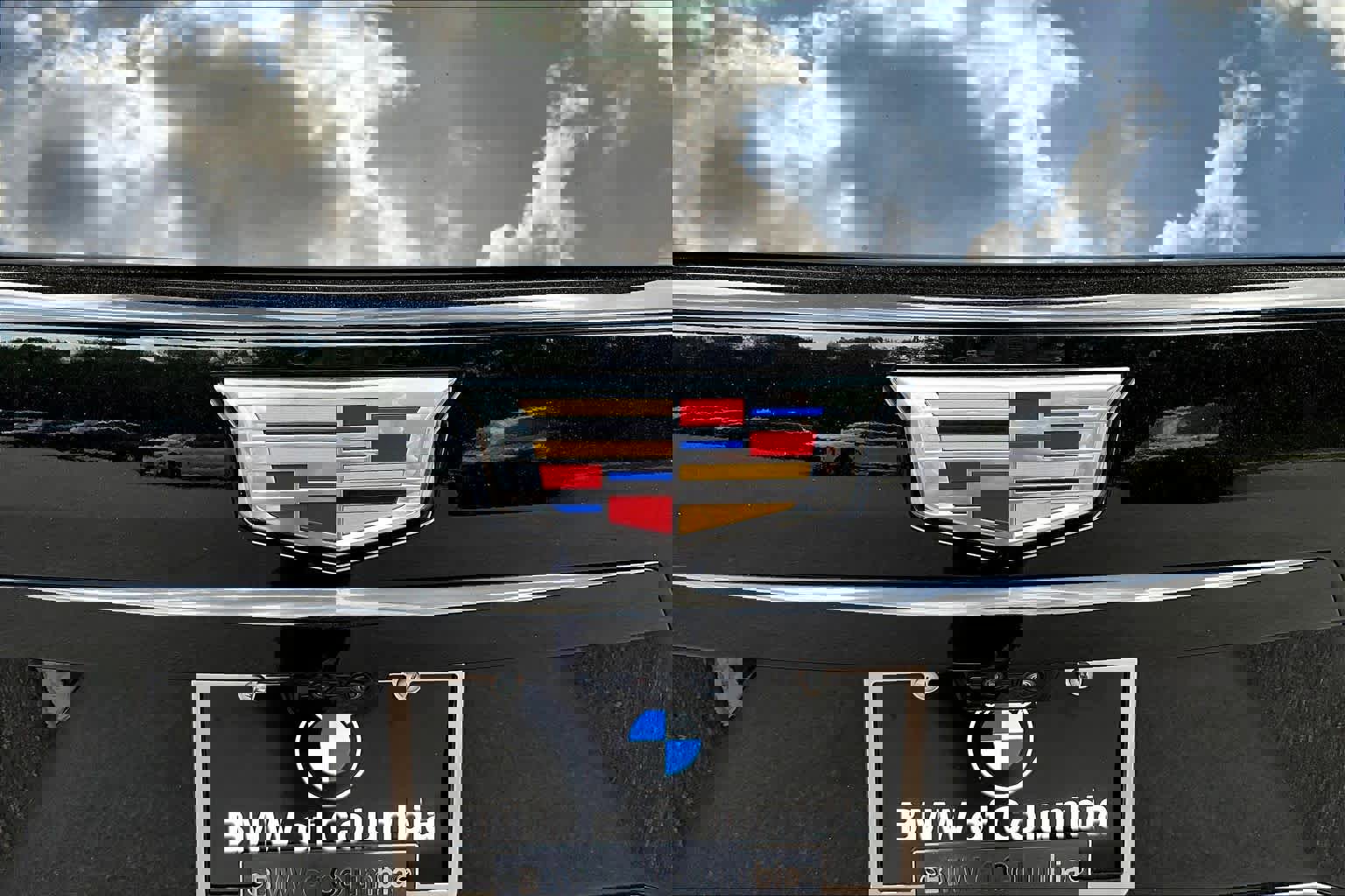 Used 2025 Cadillac Escalade ESV Sport Platinum image 9