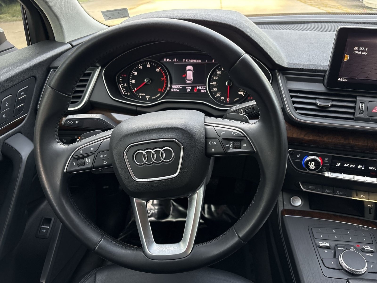 Used 2020 Audi Q5 2.0T Premium w/ Convenience Package AWD/4WD image 24