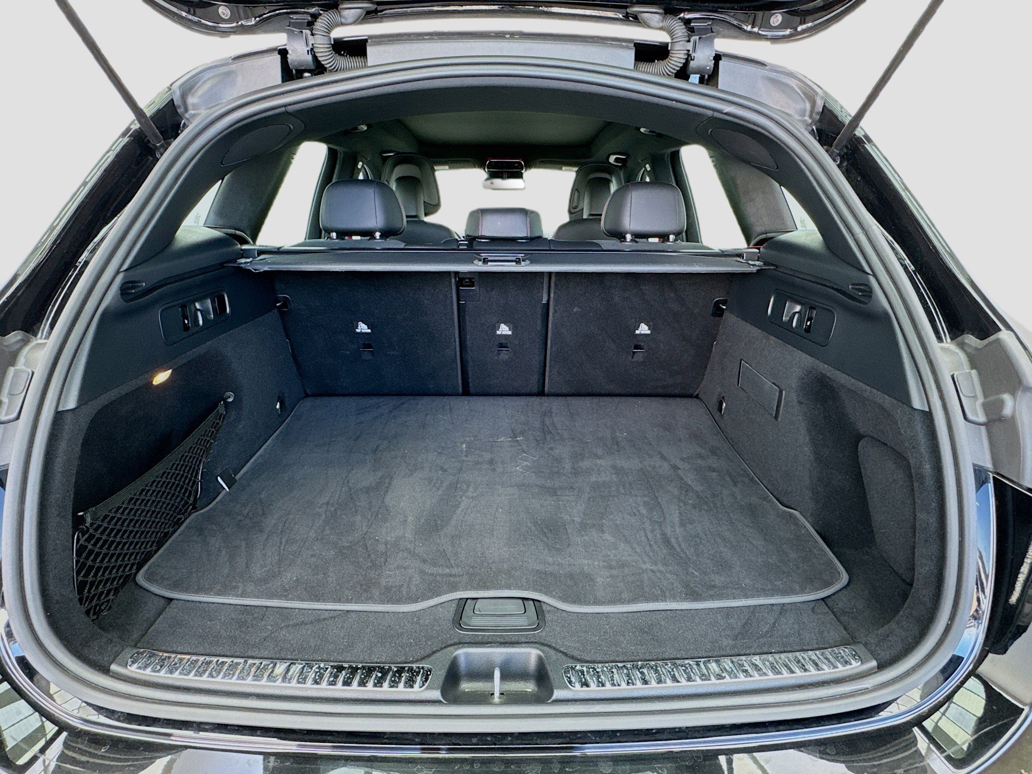 Used 2025 Mercedes-Benz GLC 43 AMG 4MATIC image 18