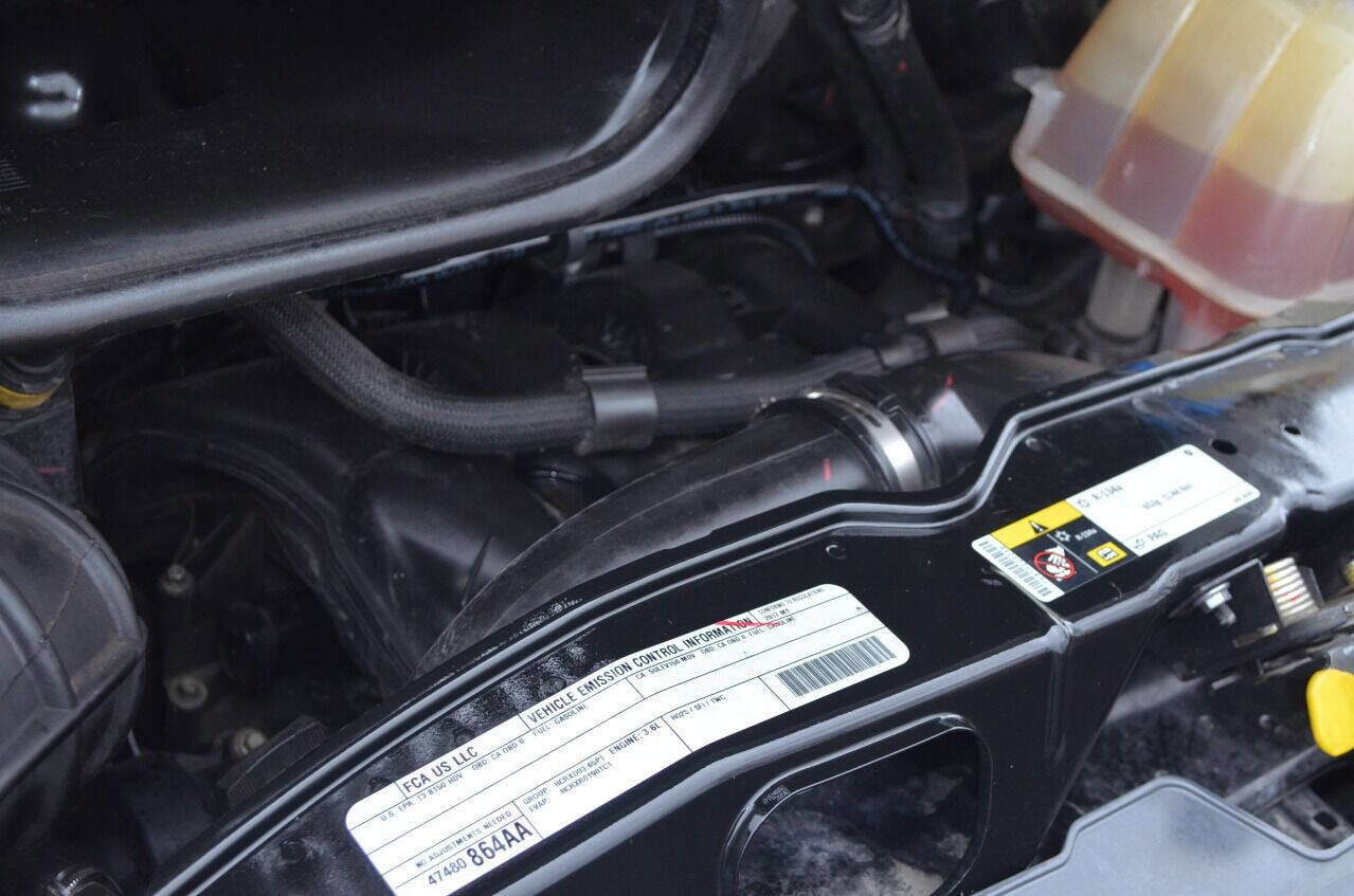 Used 2017 RAM ProMaster 1500 image 12