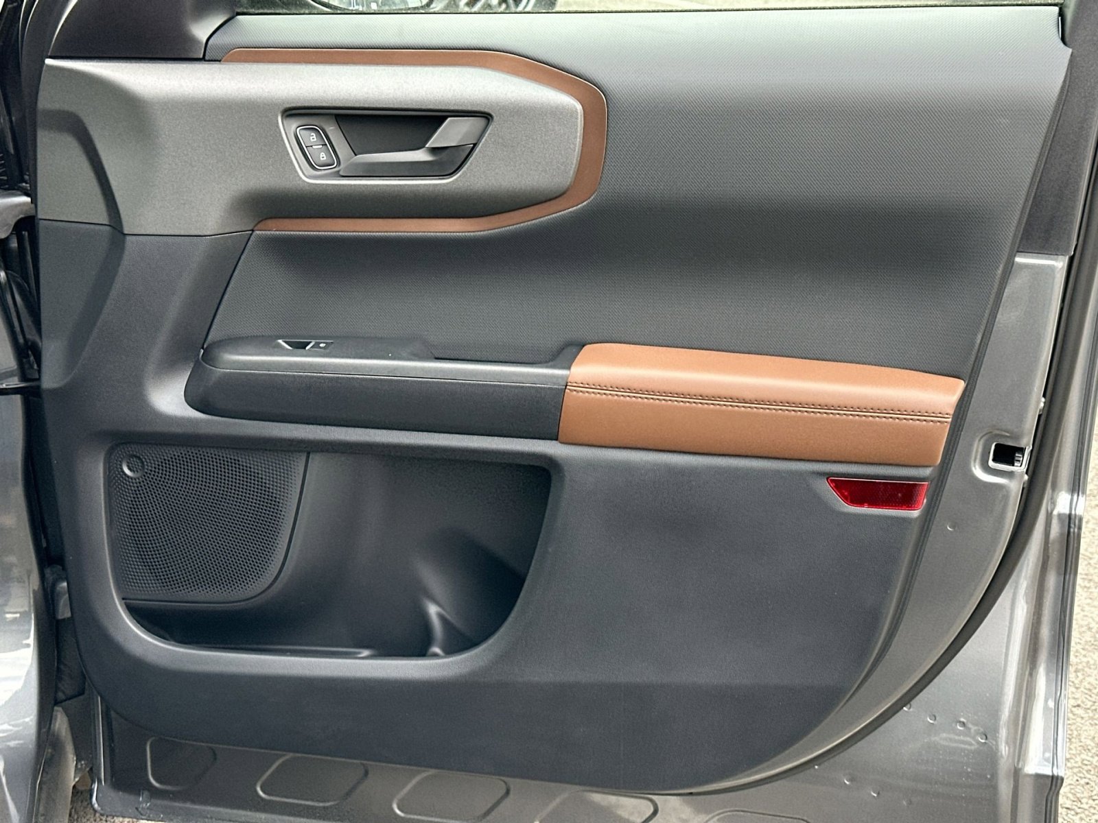 New 2025 Ford Bronco Sport Outer Banks image 38