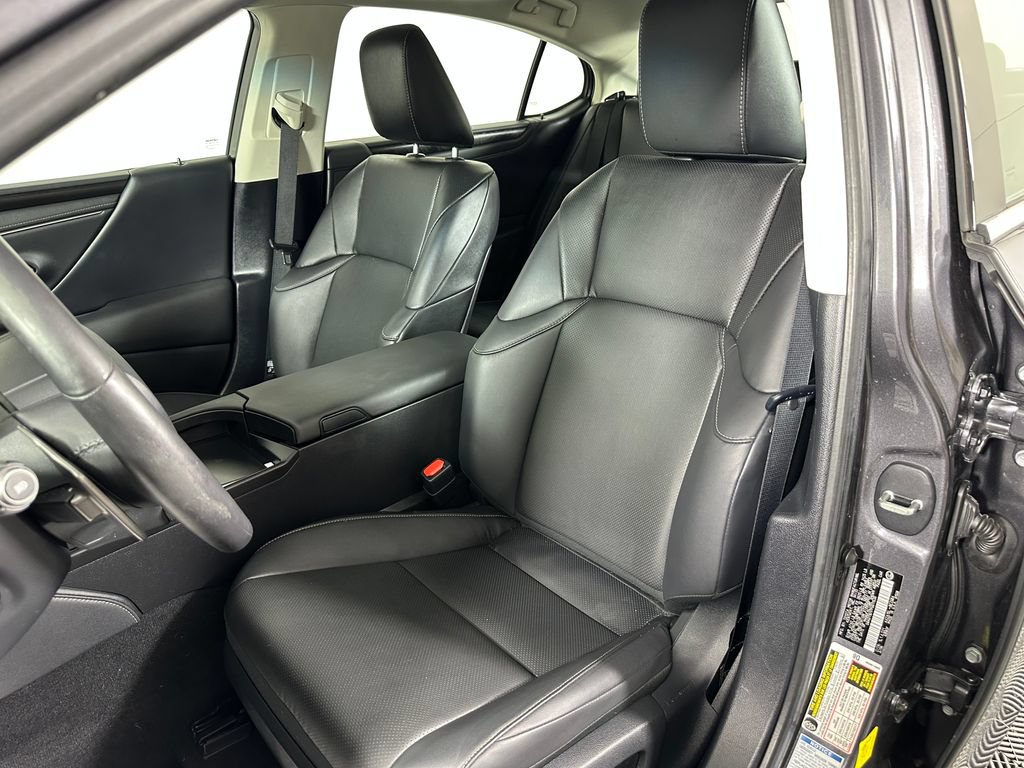 Used 2023 Lexus ES 250 w/ Premium Package AWD/4WD image 12