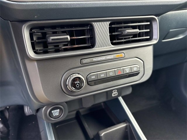 New 2025 Ford Maverick XLT w/ XLT Luxury Package image 29