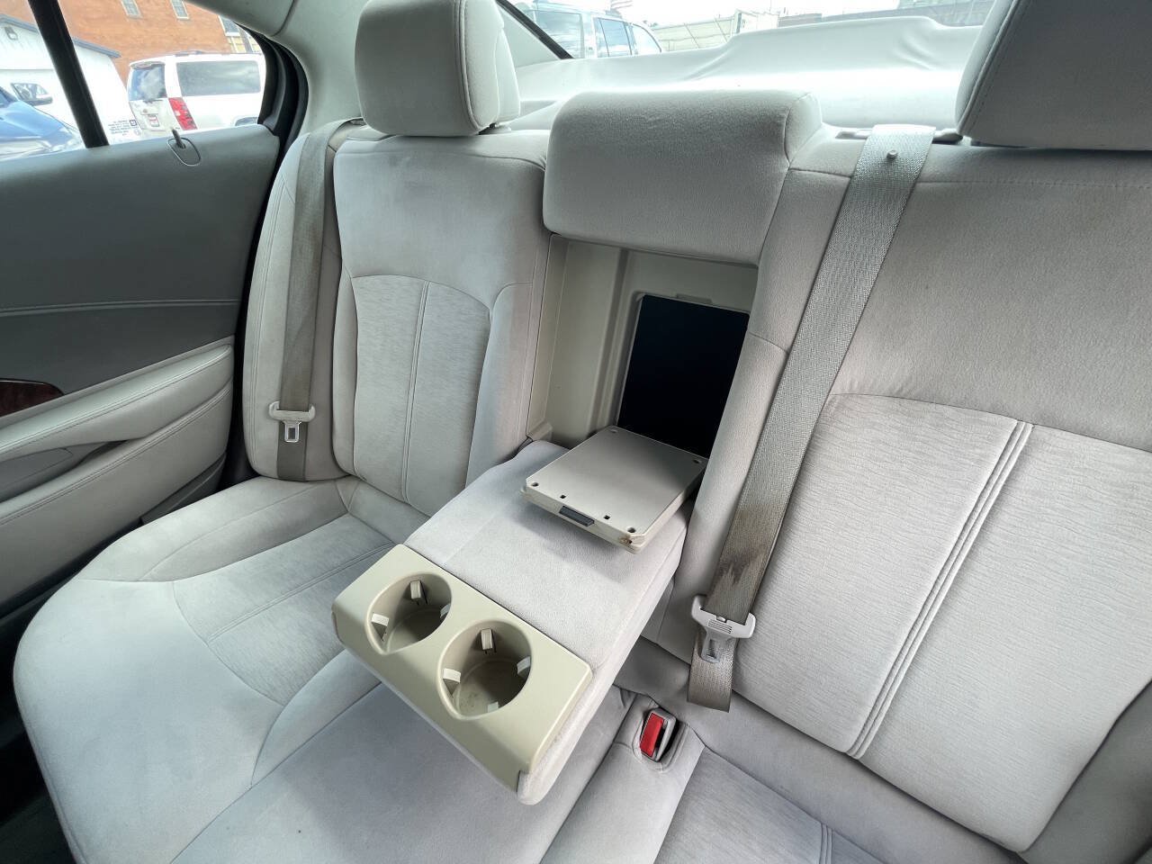 Used 2010 Buick LaCrosse CX FWD image 27