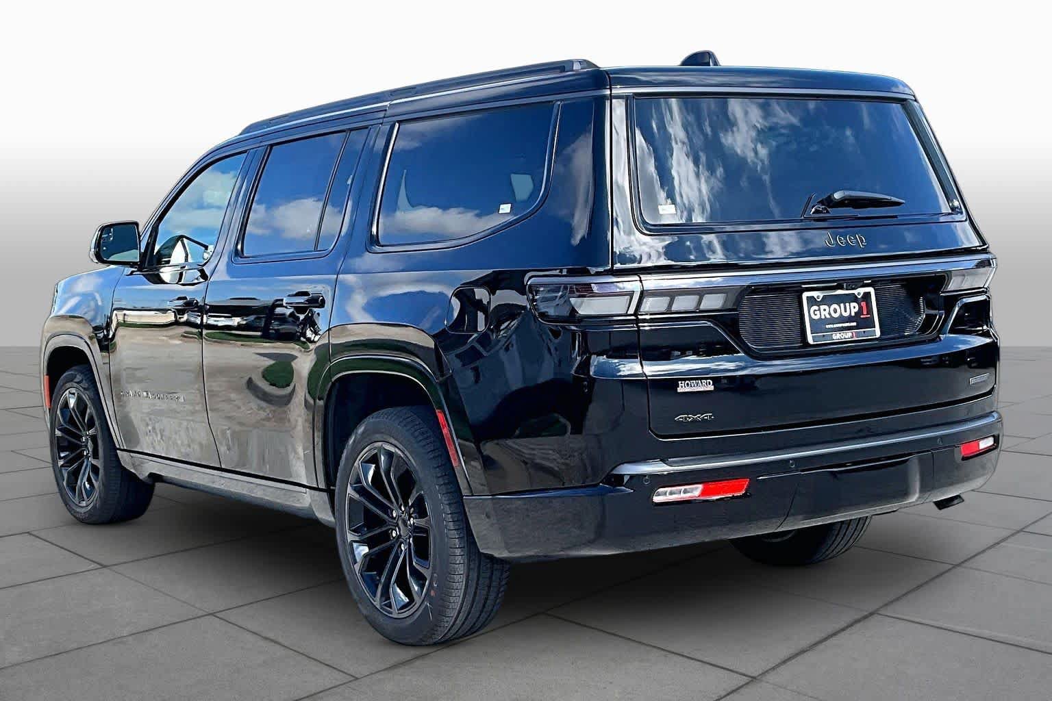 New 2027 Jeep Grand Wagoneer Summit AWD/4WD image 12