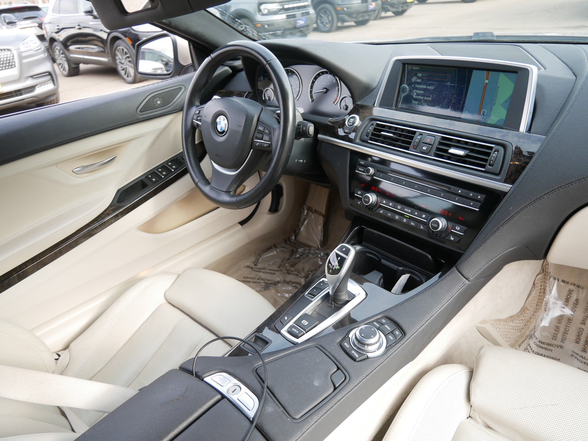 Used 2012 BMW 640i Convertible image 9