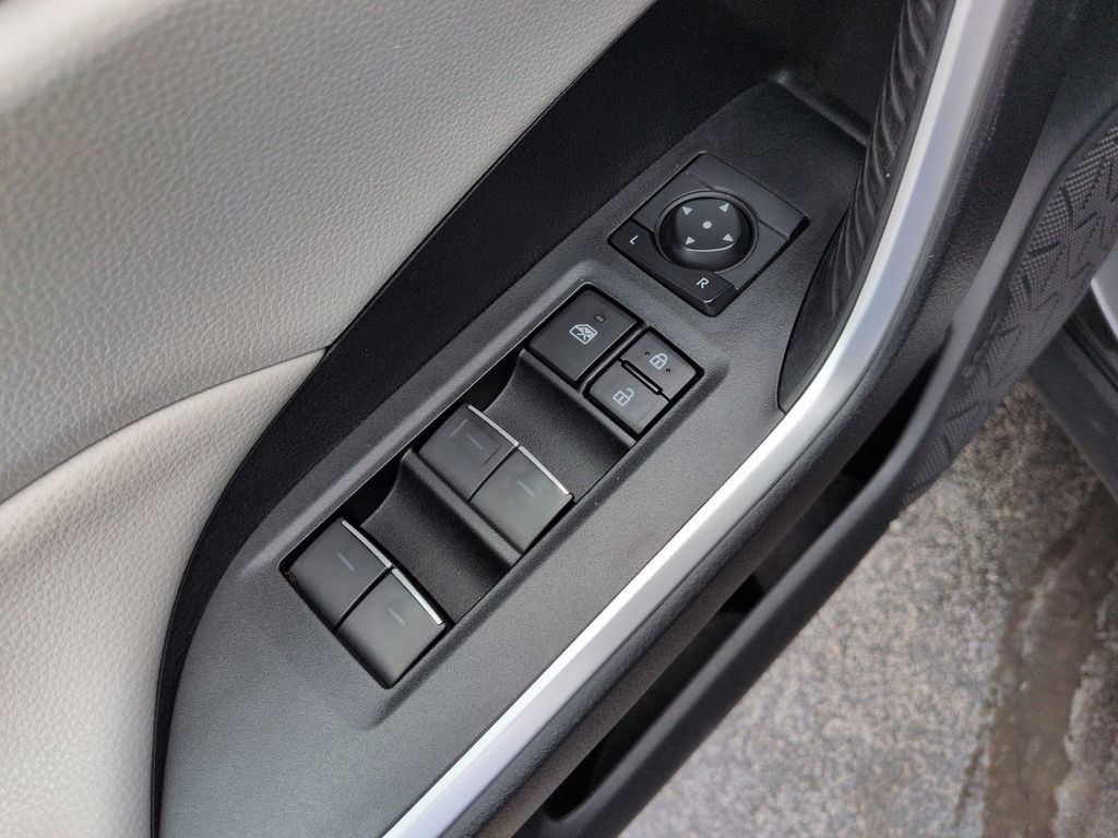 Certified 2023 Toyota RAV4 XLE Premium AWD/4WD image 11