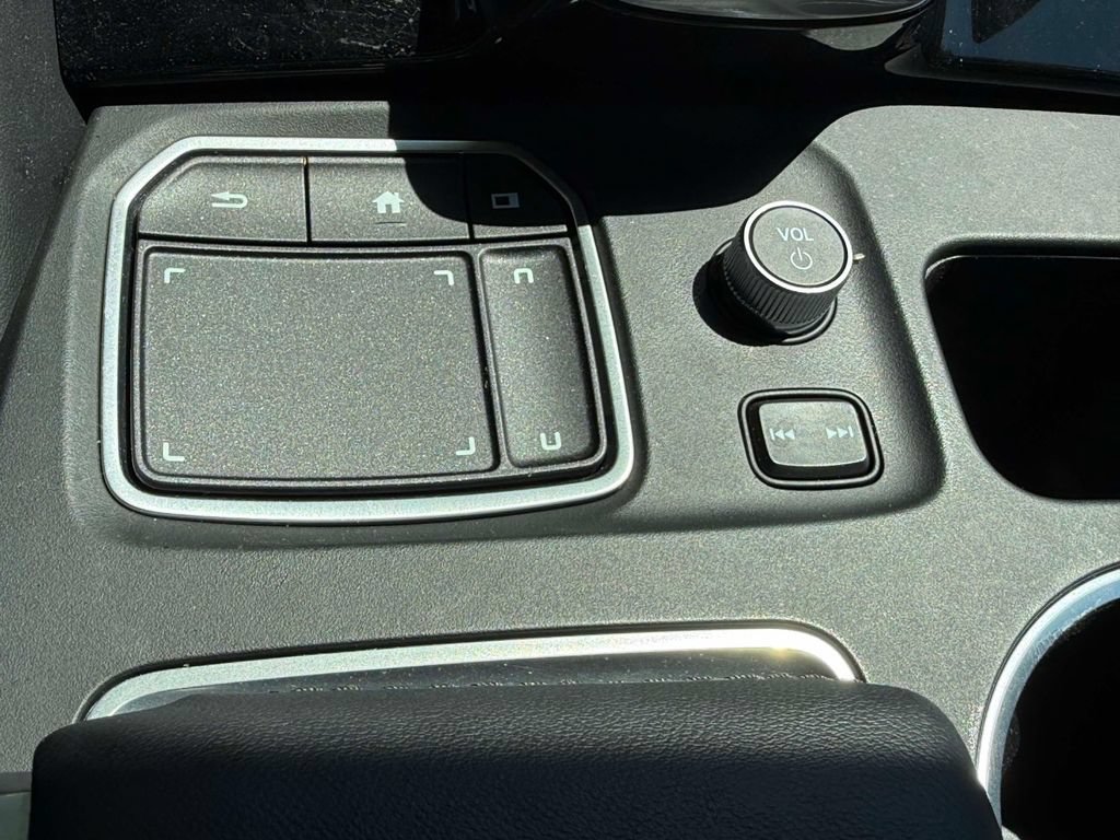 Certified 2023 Acura MDX SH-AWD w/ Advance Package image 26