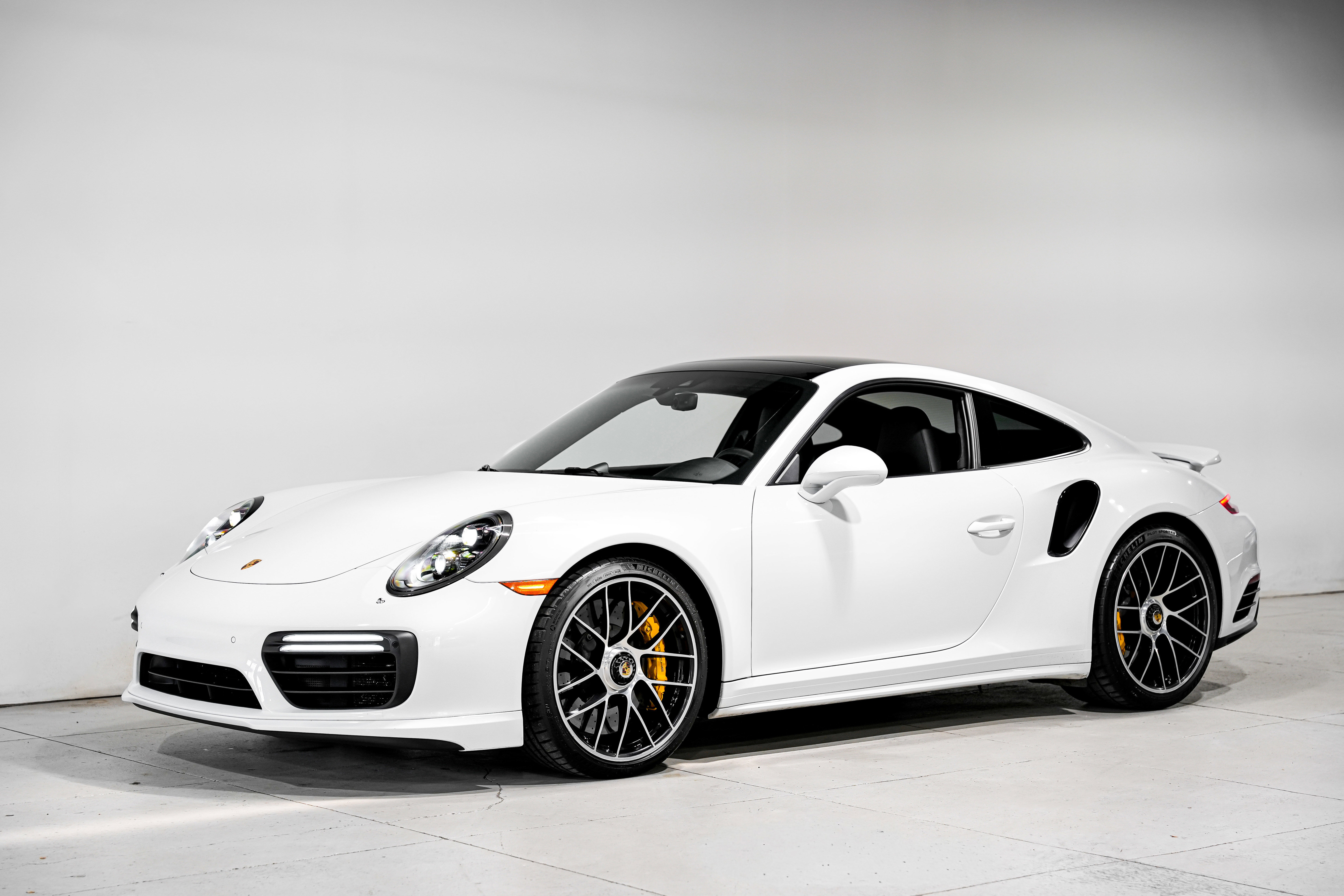 Used 2018 Porsche 911 Turbo S AWD/4WD image 6
