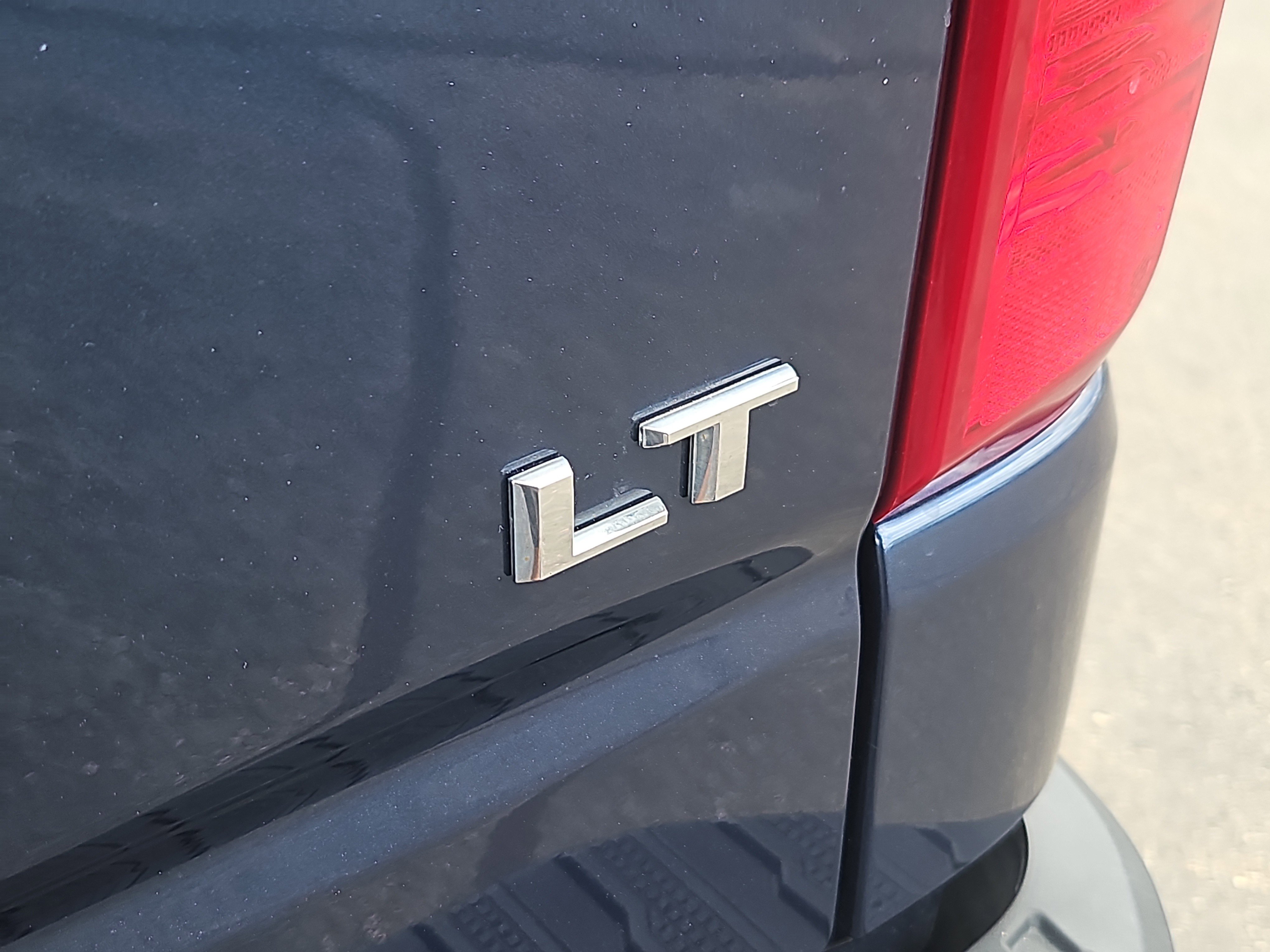 Used 2022 Chevrolet Silverado 1500 LT image 5