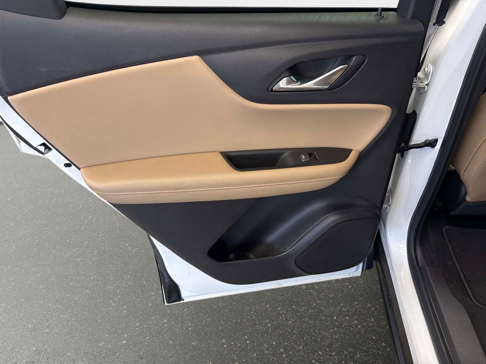 Used 2022 Chevrolet Blazer Premier image 12