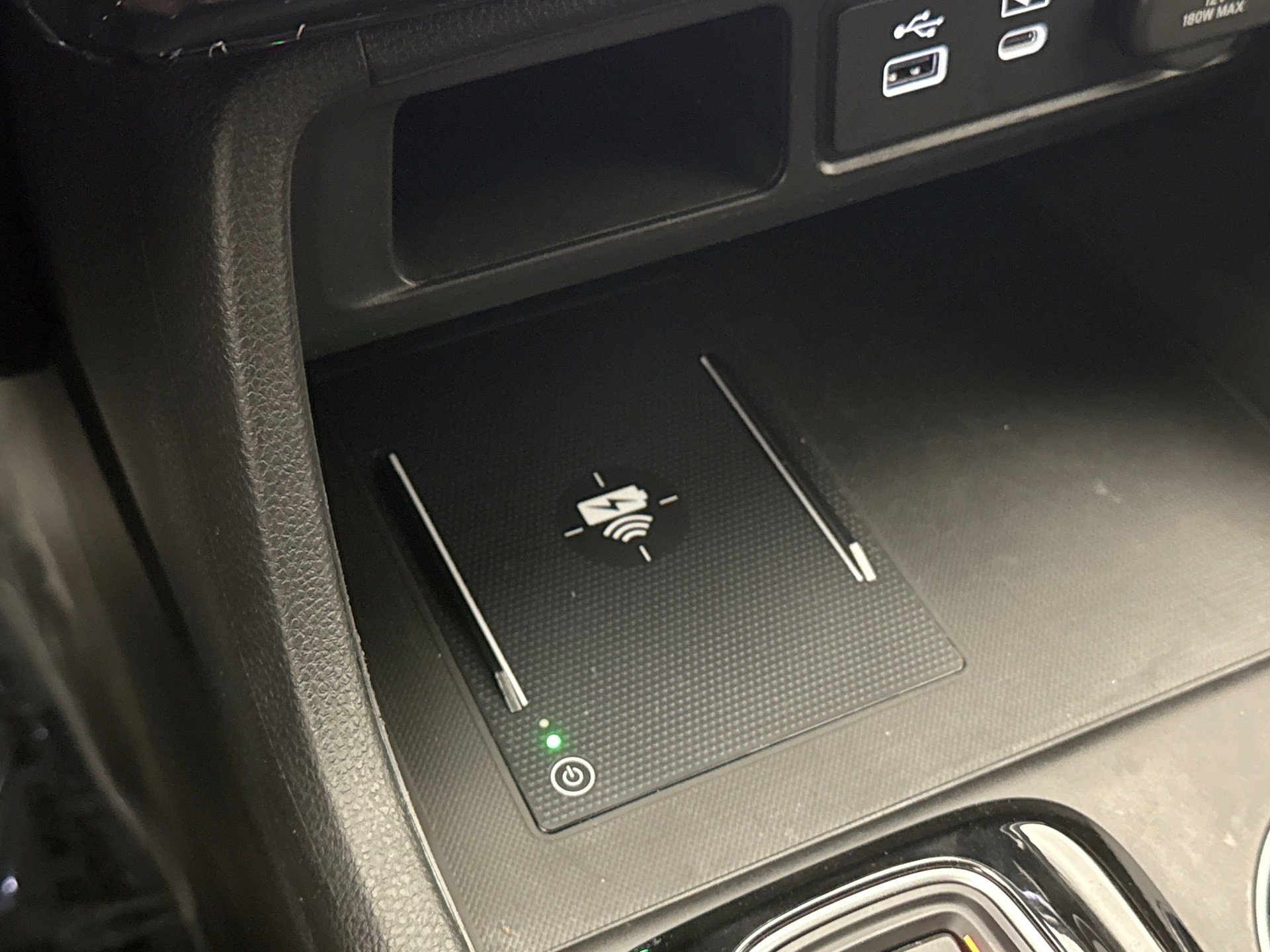 Used 2023 Honda Pilot Touring image 18