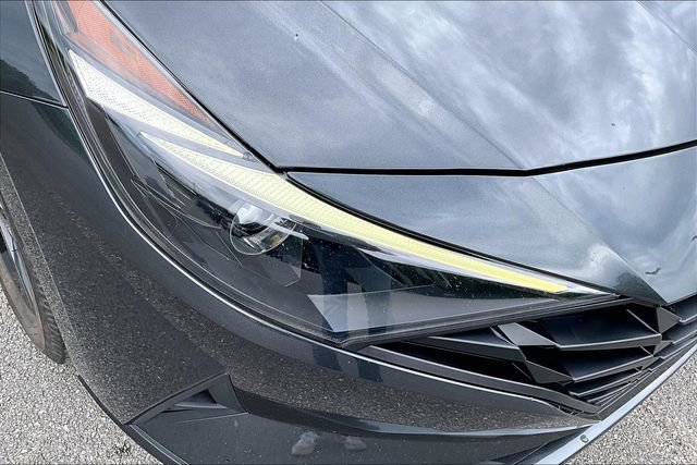 Used 2021 Hyundai Elantra SEL w/ Convenience Package image 26