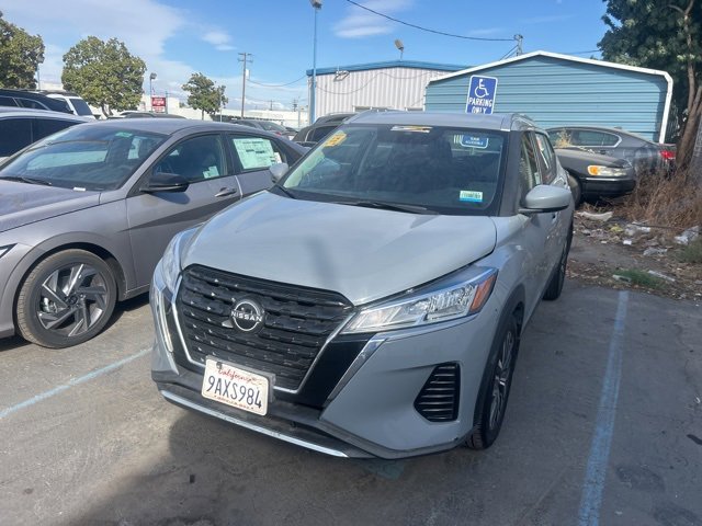 Used 2022 Nissan Kicks SV w/ Interior Electronics Package