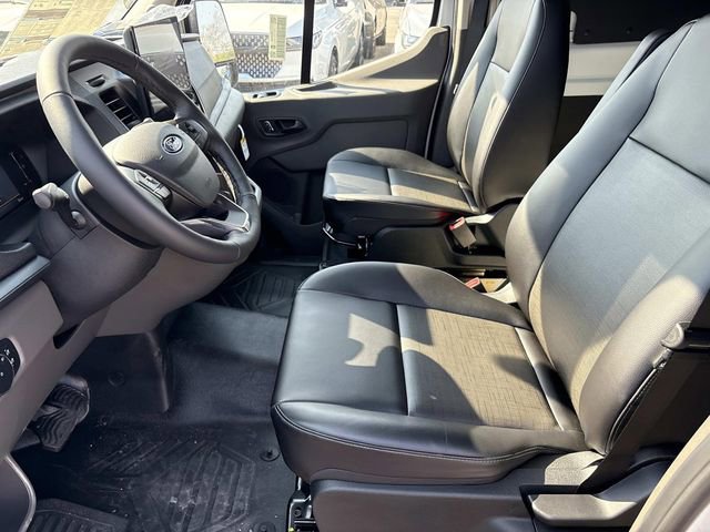 New 2026 Ford Transit 250 148 Medium Roof RWD image 24