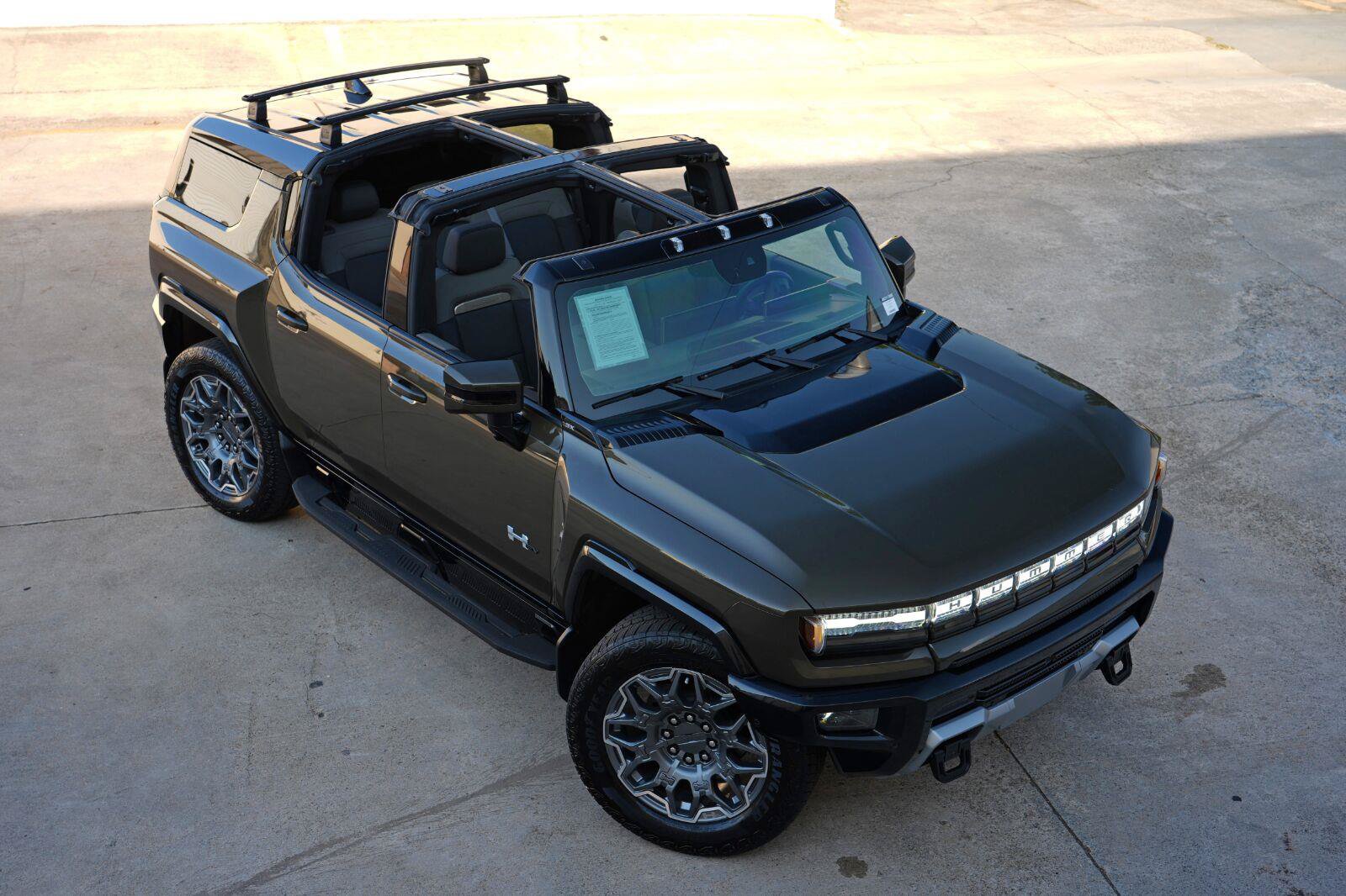 Used 2025 GMC Hummer EV 3X w/ LPO, Roof Cross Rail Package AWD/4WD image 63