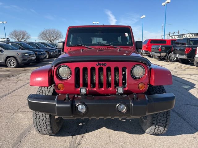Used 2013 Jeep Wrangler Unlimited Sahara image 11