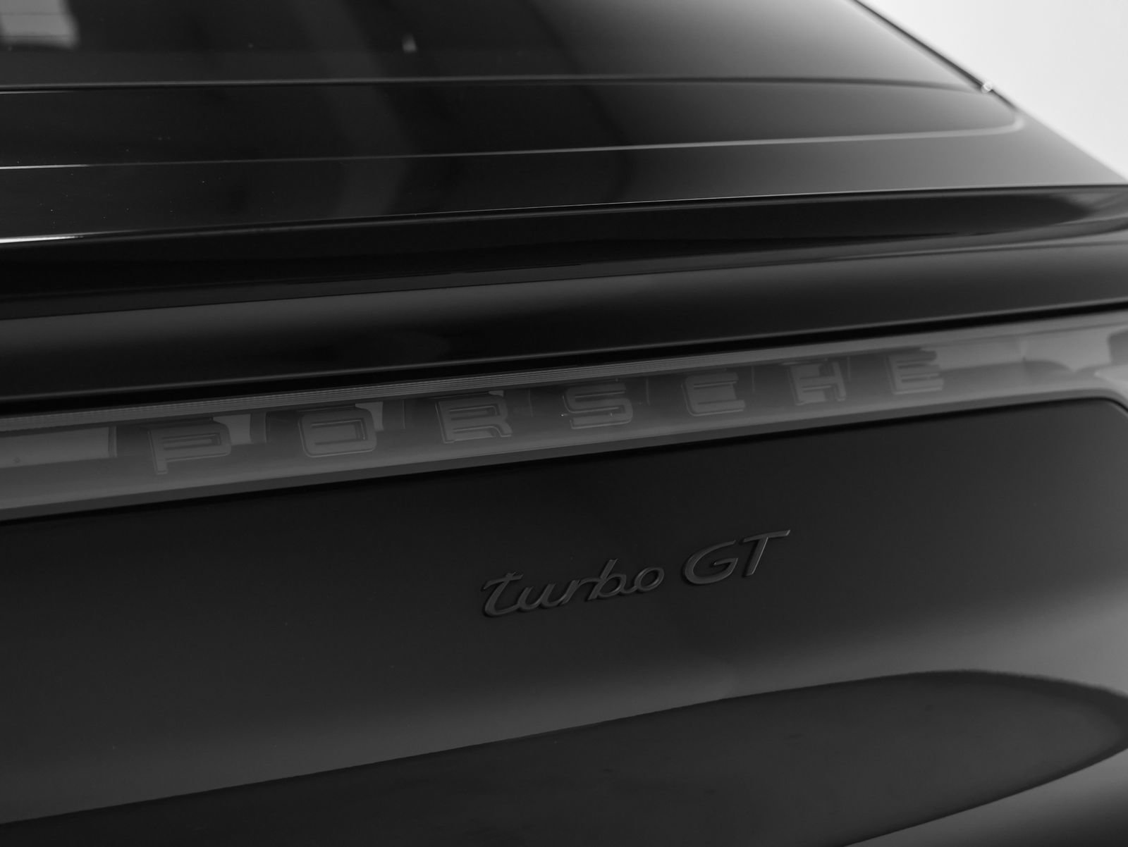 Certified 2022 Porsche Cayenne Turbo GT image 6