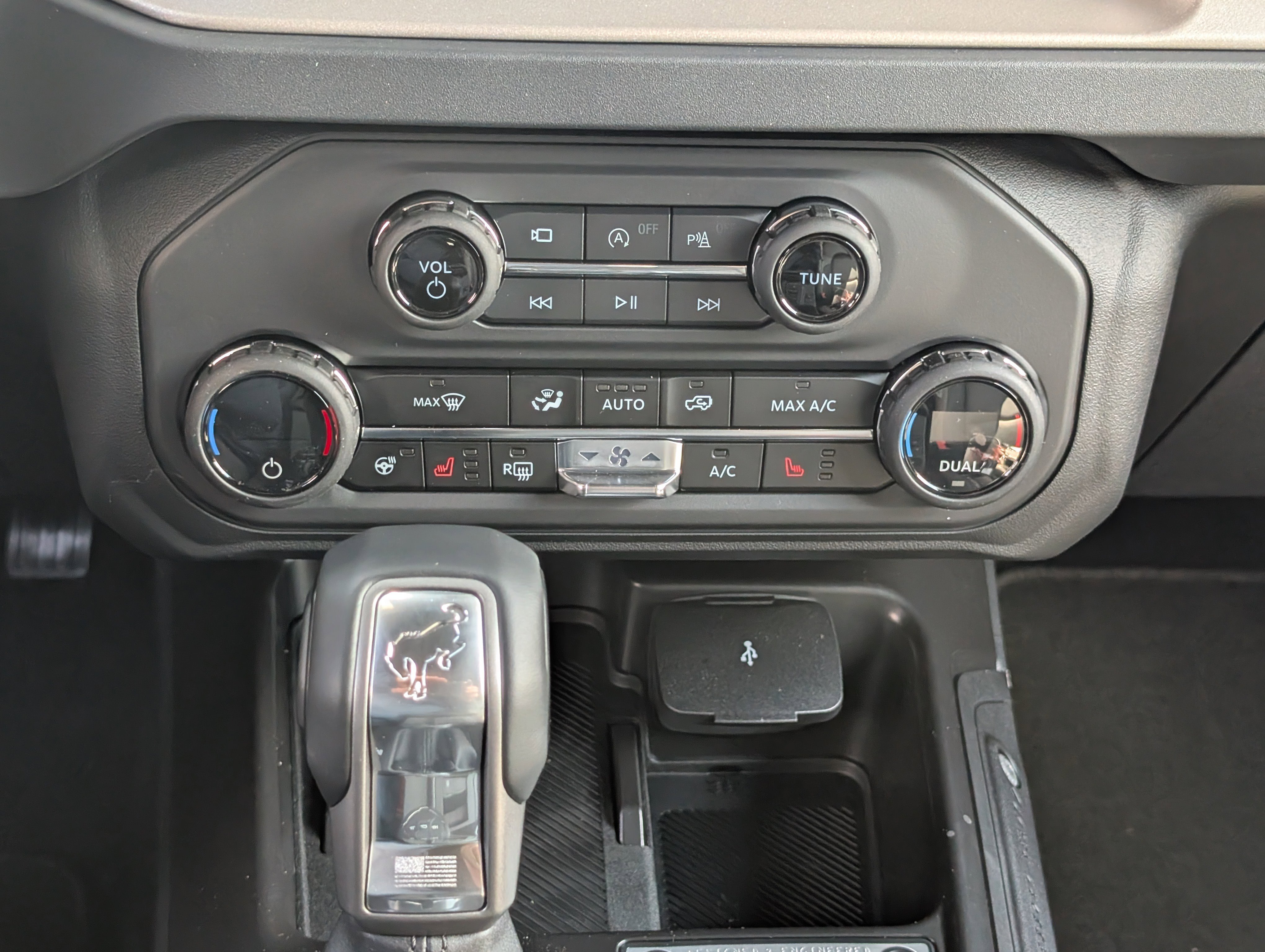 New 2026 Ford Bronco Outer Banks AWD/4WD image 20