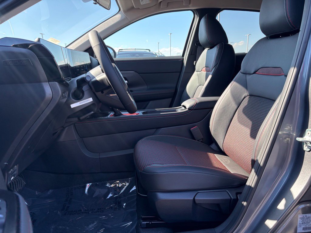New 2027 Nissan Kicks SR FWD image 28