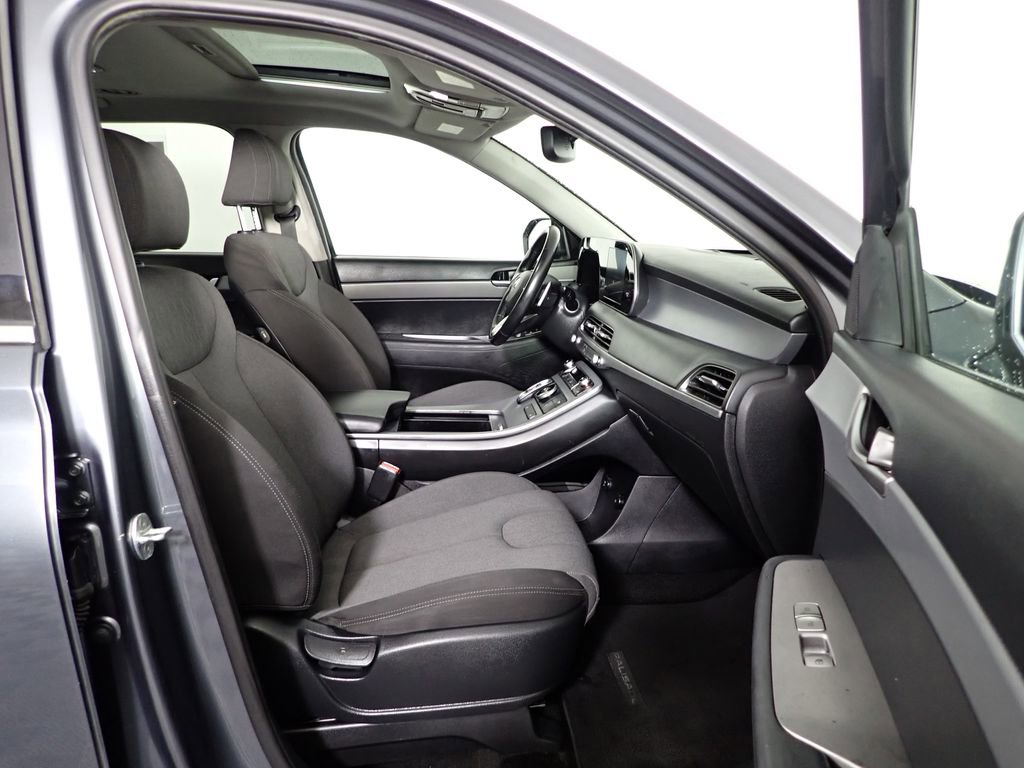 Used 2022 Hyundai Palisade SEL w/ Cargo Package FWD image 39