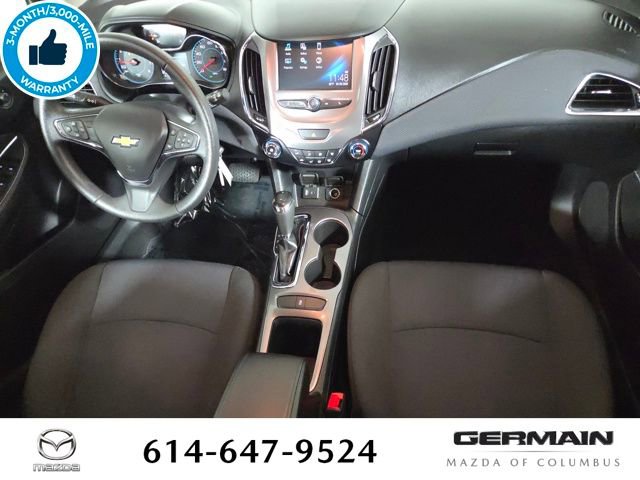 Used 2018 Chevrolet Cruze LT FWD image 29