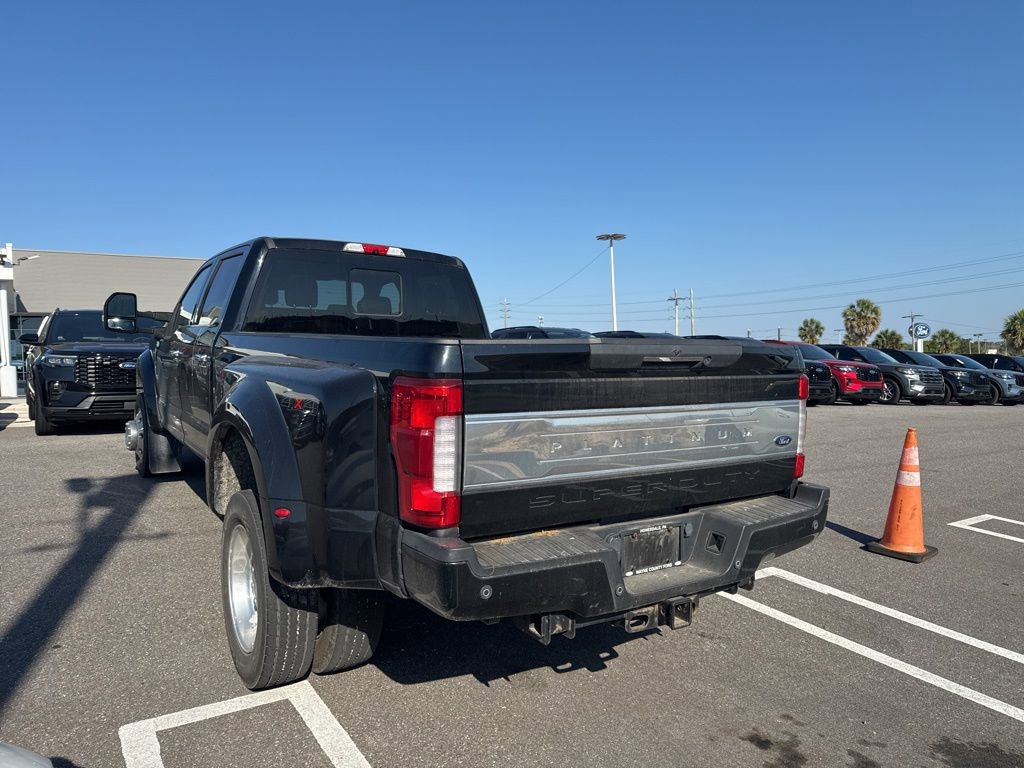 Used 2018 Ford F450 Platinum w/ Platinum Ultimate Package image 3