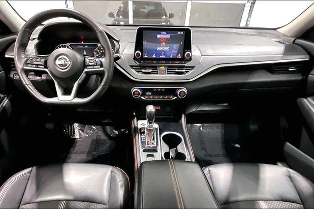 Used 2024 Nissan Altima 2.5 SR AWD/4WD image 10
