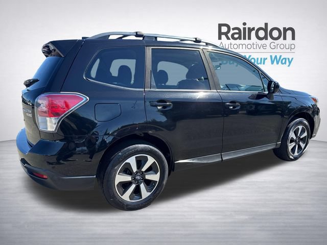 Used 2017 Subaru Forester 2.5i Premium w/ All-Weather Package AWD/4WD image 7