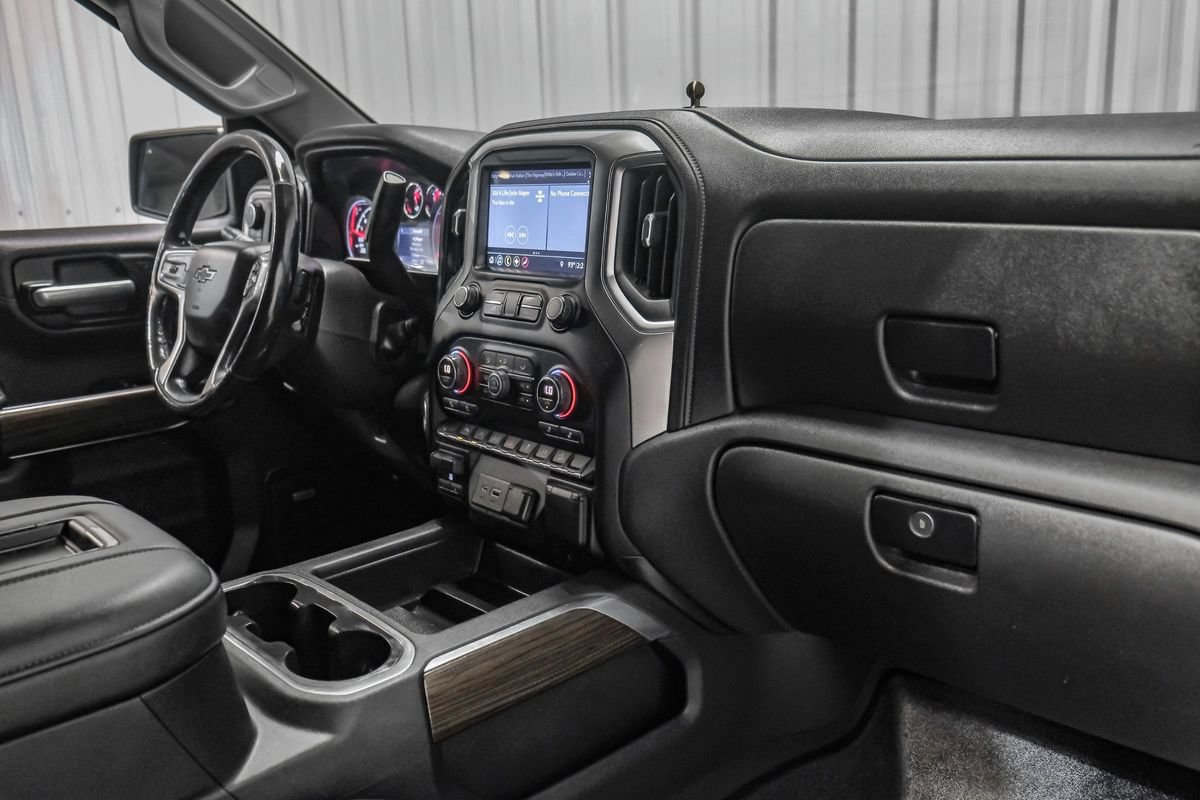 Used 2019 Chevrolet Silverado 1500 RST AWD/4WD image 12