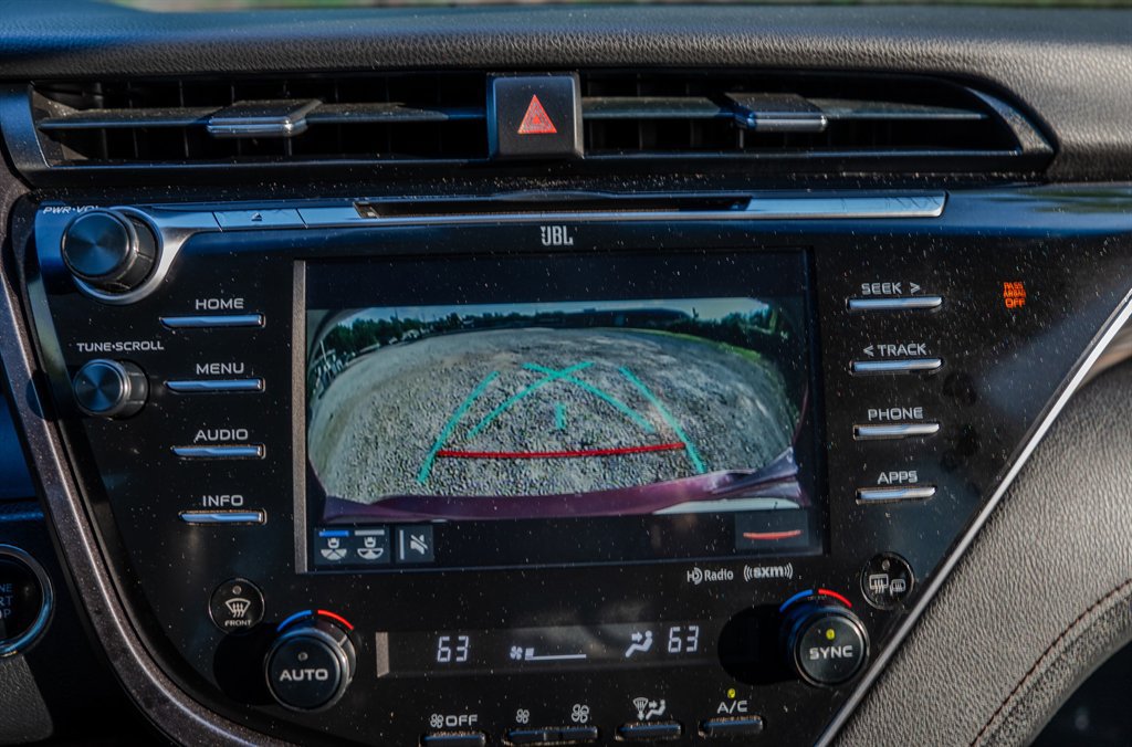 Used 2018 Toyota Camry XLE w/ Audio Package FWD image 21
