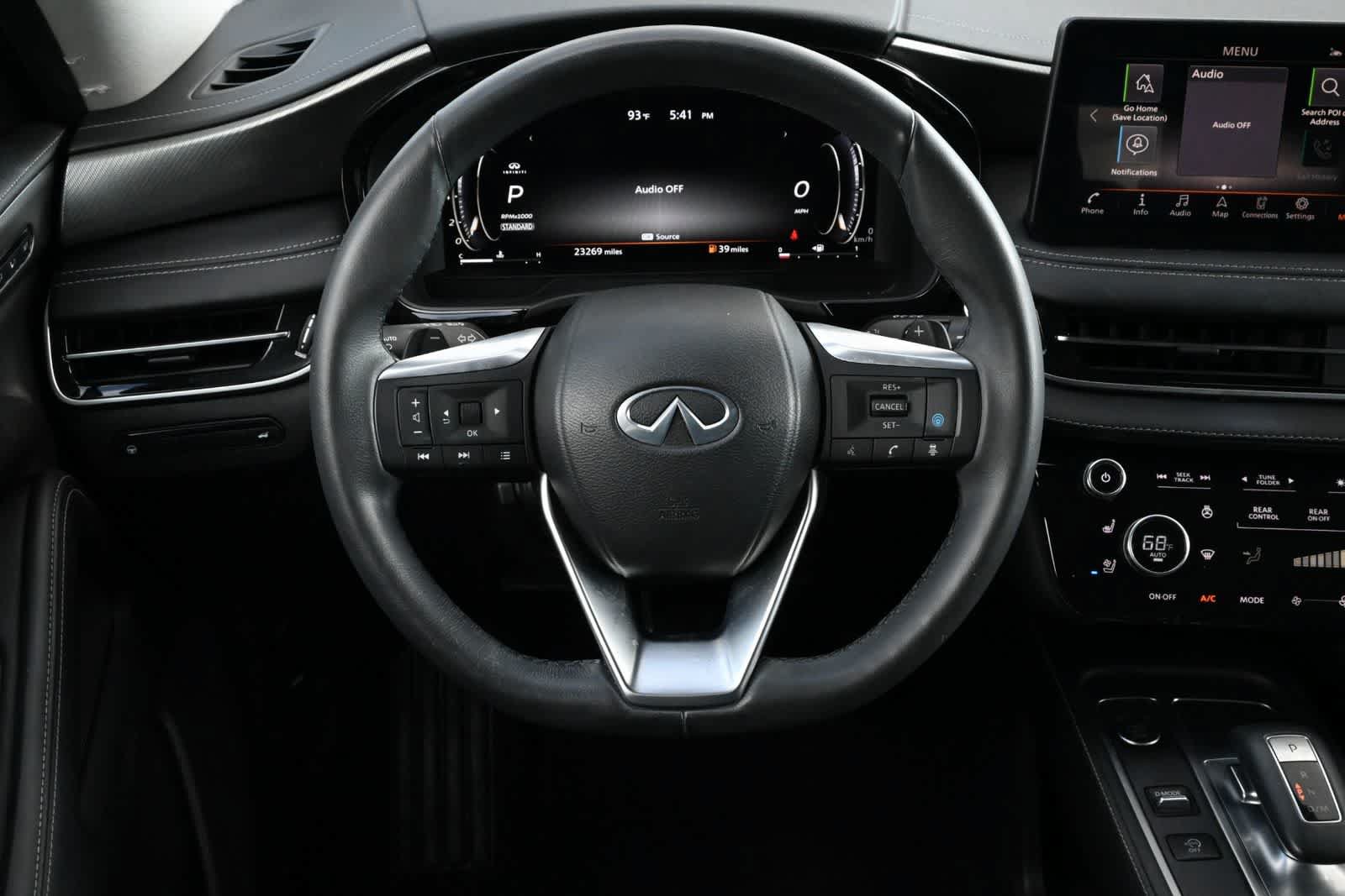 Certified 2023 INFINITI QX60 Luxe w/ Cargo Package FWD image 9