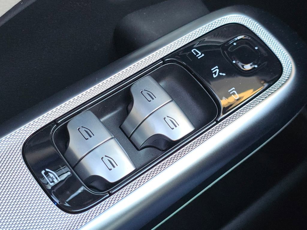 New 2026 Mercedes-Benz E 450 4MATIC Sedan image 27