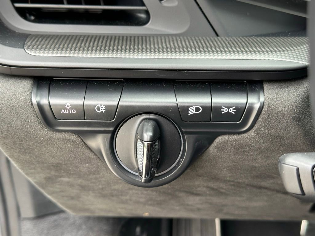 Certified 2024 Porsche 911 Carrera GTS image 29