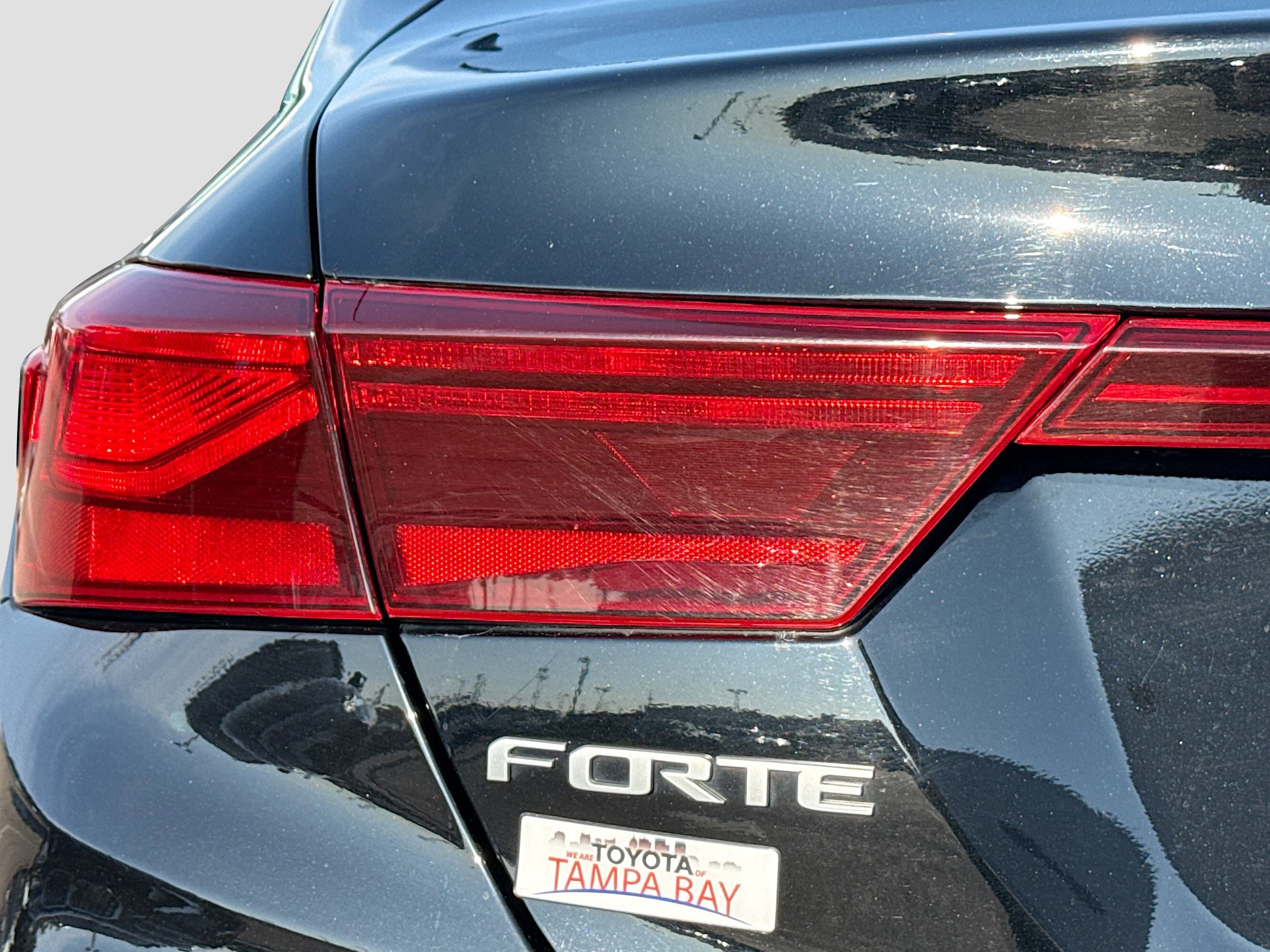 Used 2023 Kia Forte LXS image 10