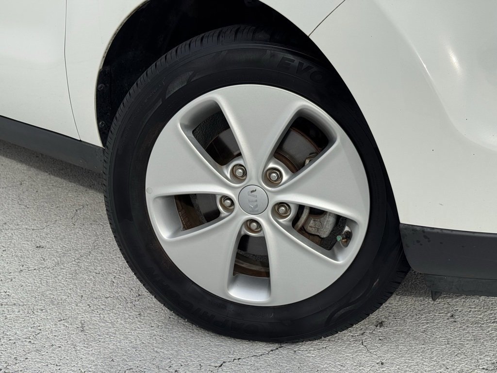 Used 2015 Kia Soul image 6
