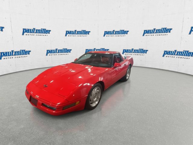 Used 1996 Chevrolet Corvette Coupe RWD image 5