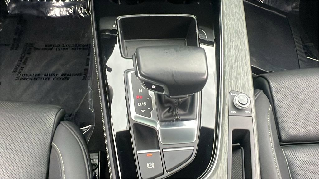 Used 2021 Audi A4 2.0T Premium Plus w/ Premium Plus Package image 28