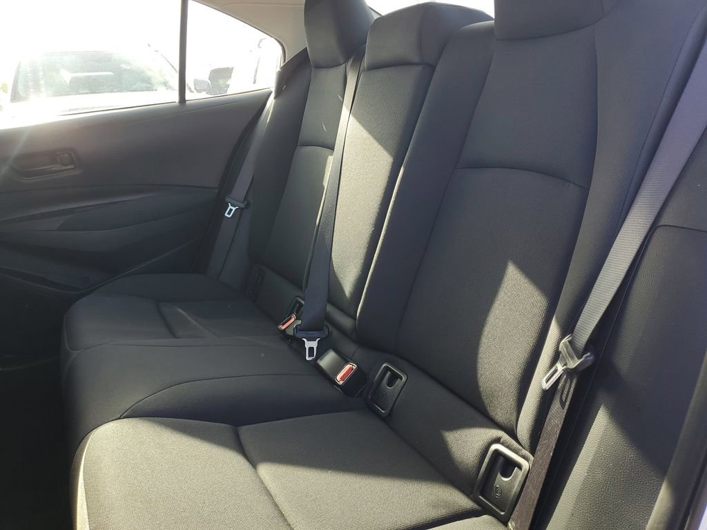 Used 2023 Toyota Corolla LE FWD image 12