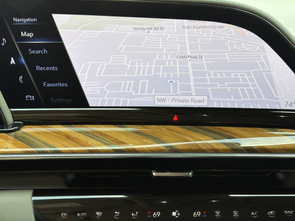 Used 2024 Cadillac Escalade Sport Platinum image 33